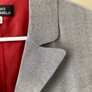 Vintage-Giorgio Sant' Angelo Tan Blazer size 12- great condition-nail.